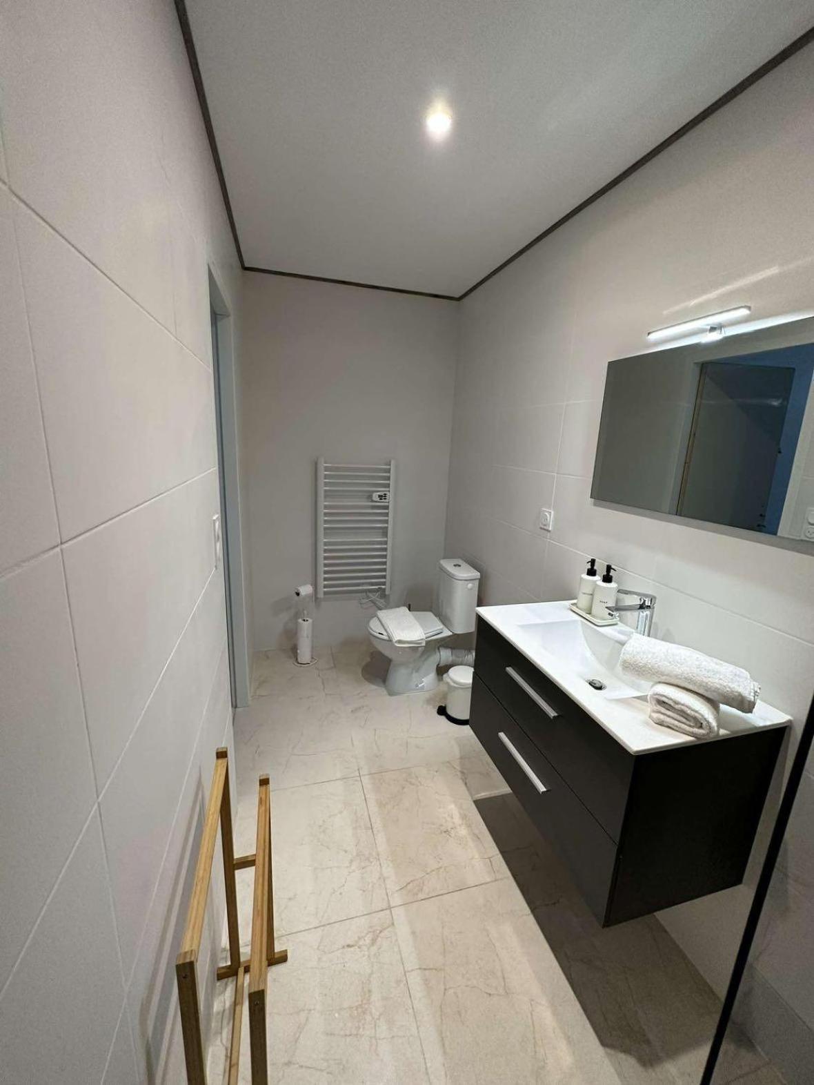 My Suite Bourgoin-Jallieu Bagian luar foto